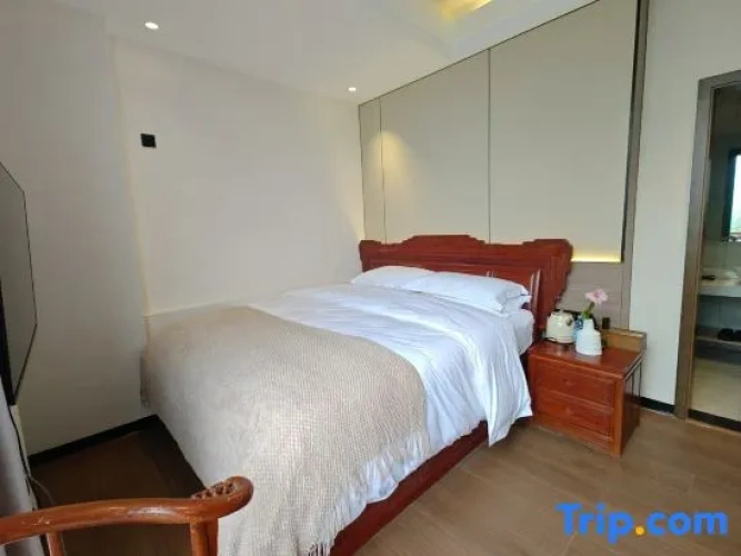 Deluxe Family Suite