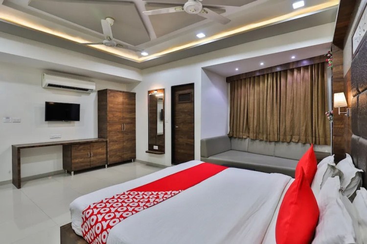 Collection O 7557 Hotel Shiv Kunj Exotica