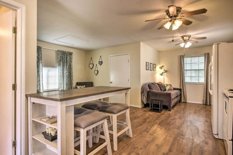 Guest rooms