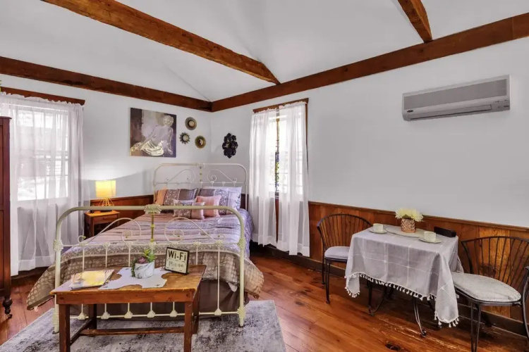 Osceola Mill Dining & Lodging