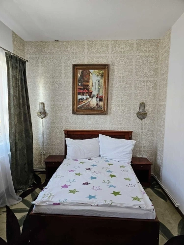 Deluxe Studio