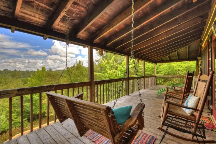 Serenity Now- Secluded Near Toccoa & Ocoee Rivers