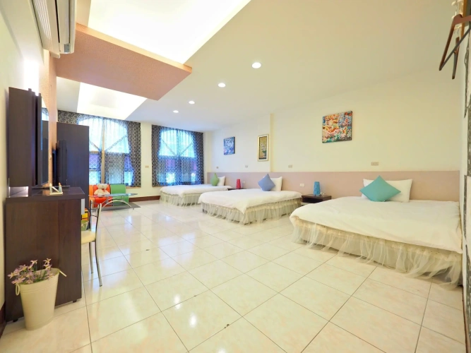 Standard Quadruple room