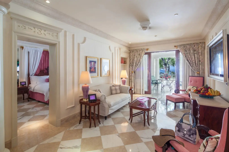 1 Bedroom Double Suite