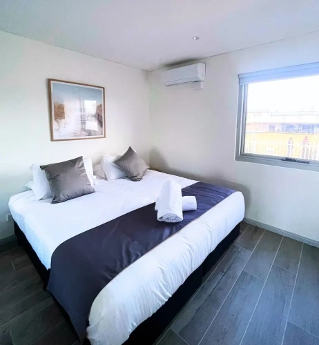 Standard room with pool view