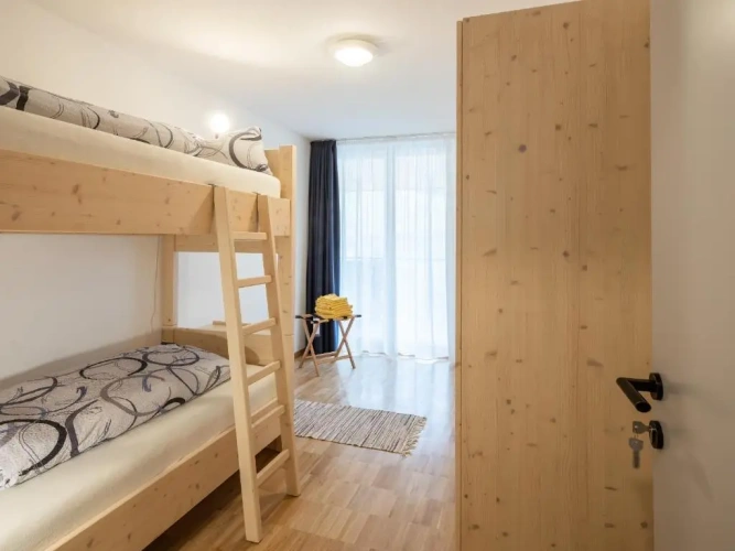 2 Bedrooms Triple Apartment