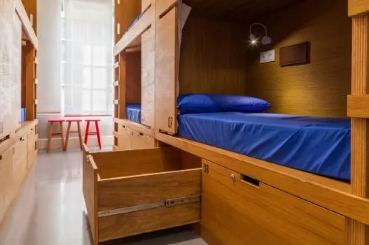 Acola Hostel