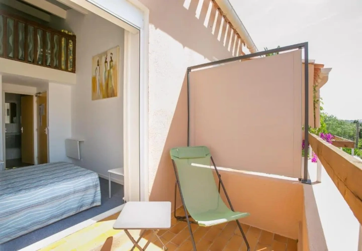 Superior Triple room
