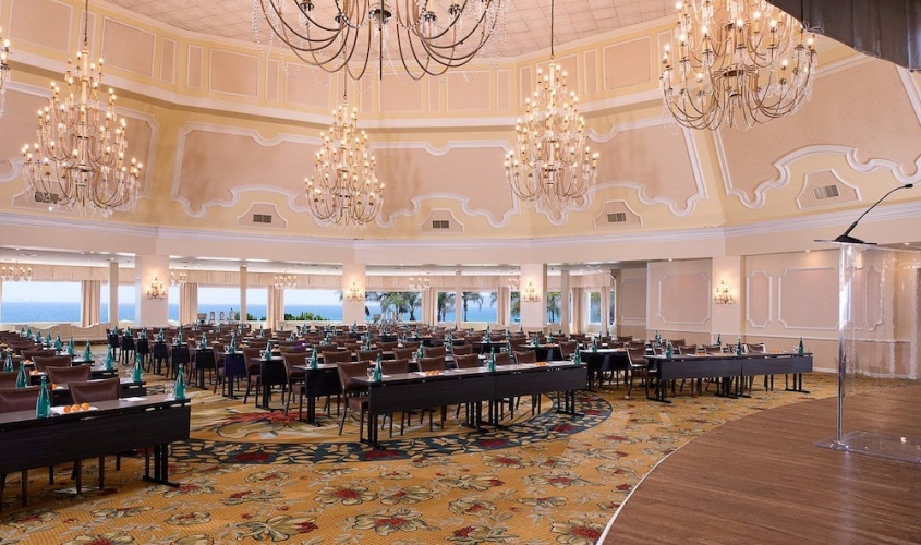 Hotel del Coronado, Curio Collection by Hilton photo 16