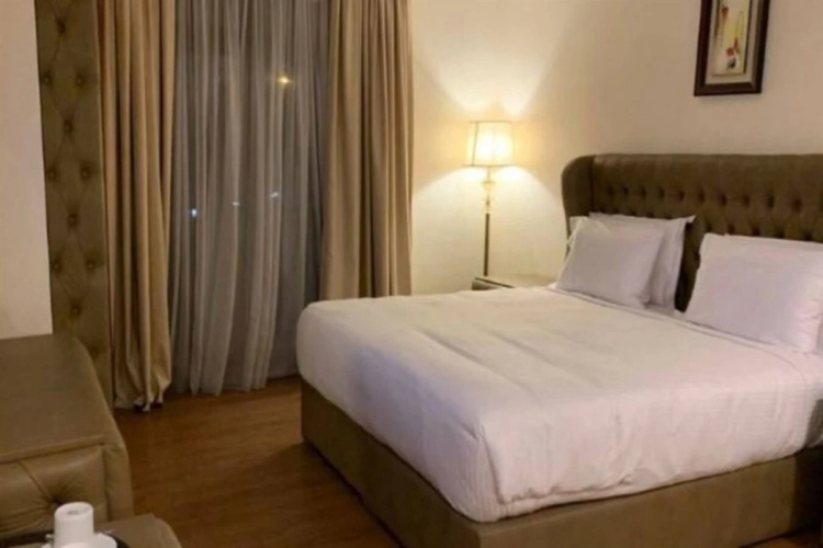 The Grand Palace Hotel