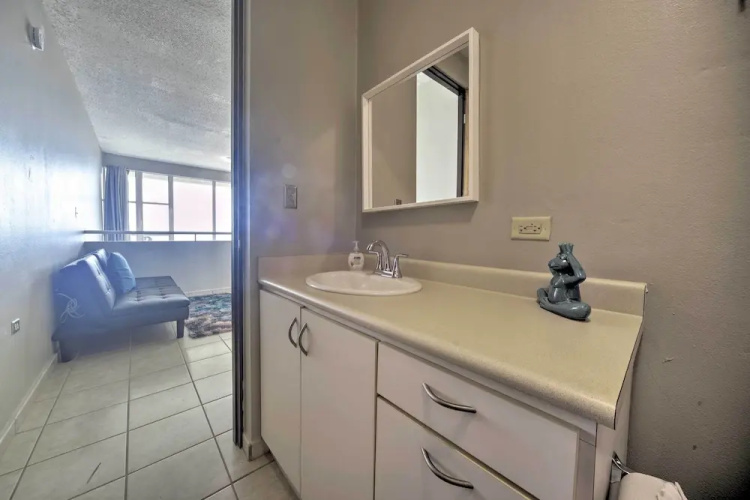 Rincon Penthouse: Steps to Private Beach Oasis!
