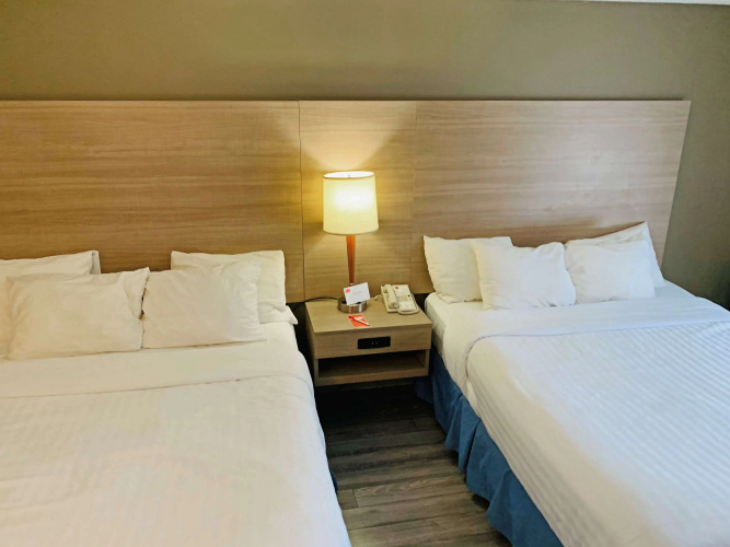 Econo Lodge Airport
