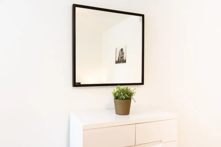 Chic Three Bed Shoreditch Gem Sleeps 8 A1
