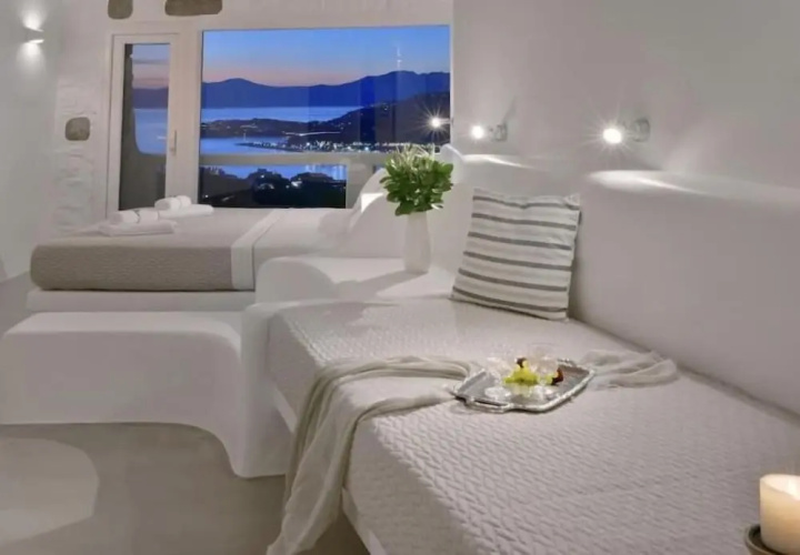 Crystal Suites