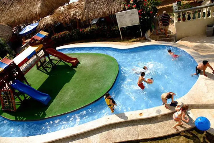 Avalon Excalibur Acapulco
