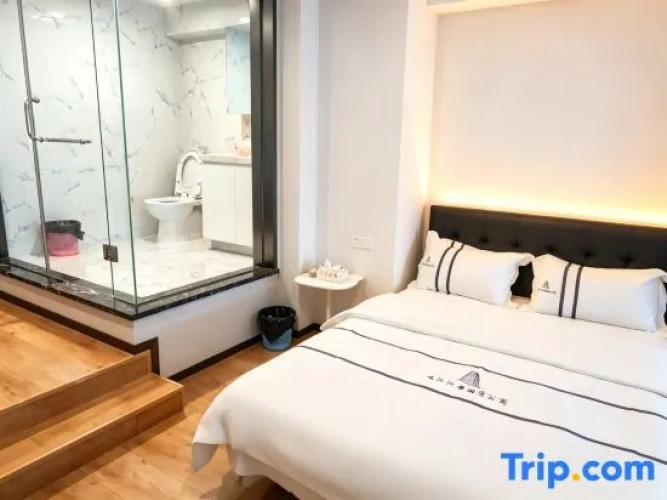 2 Bedrooms Luxury Duplex Suite
