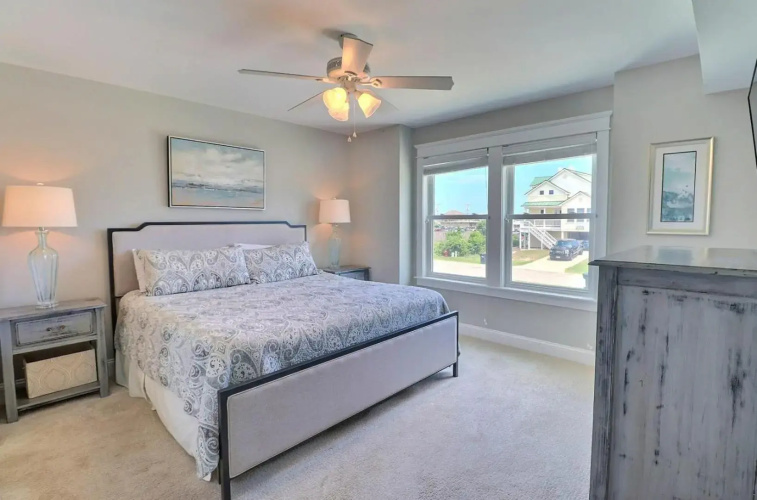 4058 - Beach Haven