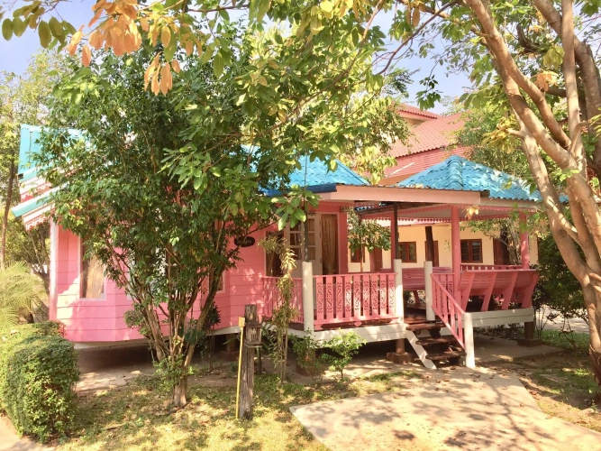 1 Bedroom Suite with balcony