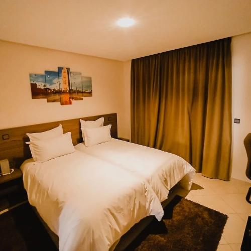 Standard Twin room with balcony