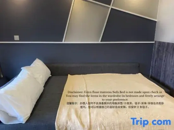 2 Bedrooms Apartment