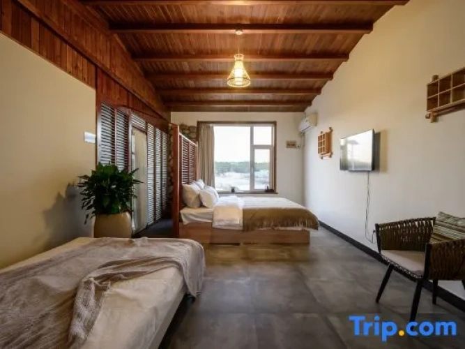 2 Bedrooms Family Suite with sea view