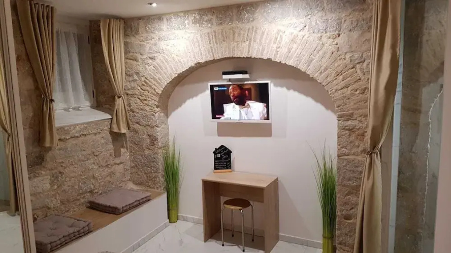 Tales Of Split-100 Meters From The Seafront