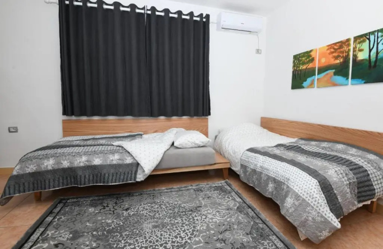 Rondine Studio Apartment