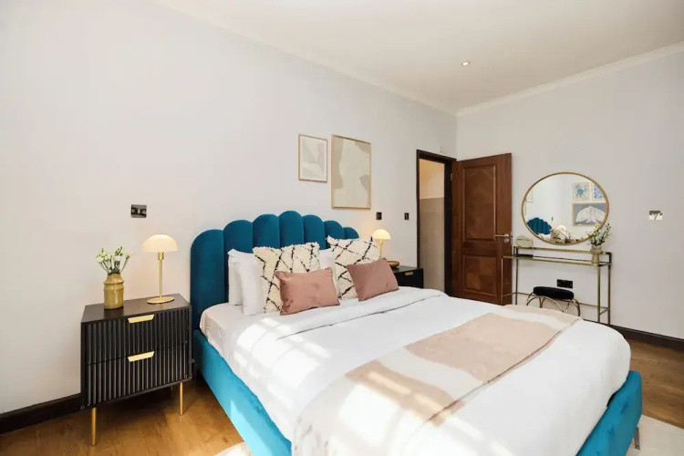 The Hampstead Hideaway
