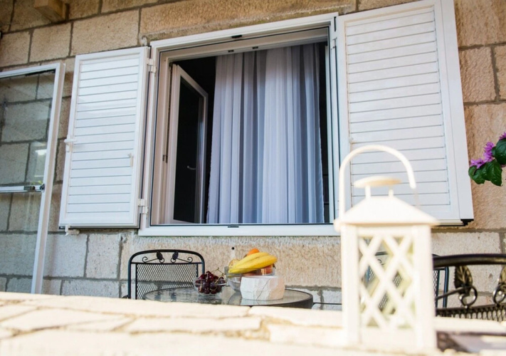 Apartments Bungevilla