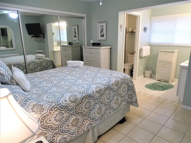 Aloha Kai - Unit 28 2 Bedrooms 2 Bathrooms Apts