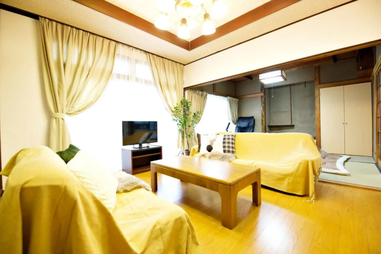 Gunma House