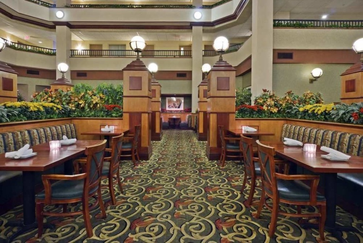 Embassy Suites by Hilton Lexington/UK Coldstream photo 22