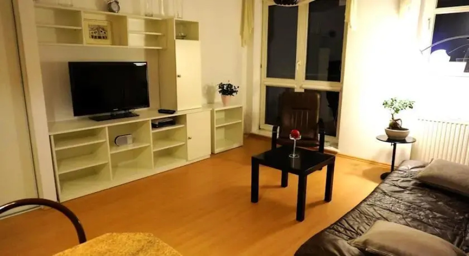Króla Jana Top Booking