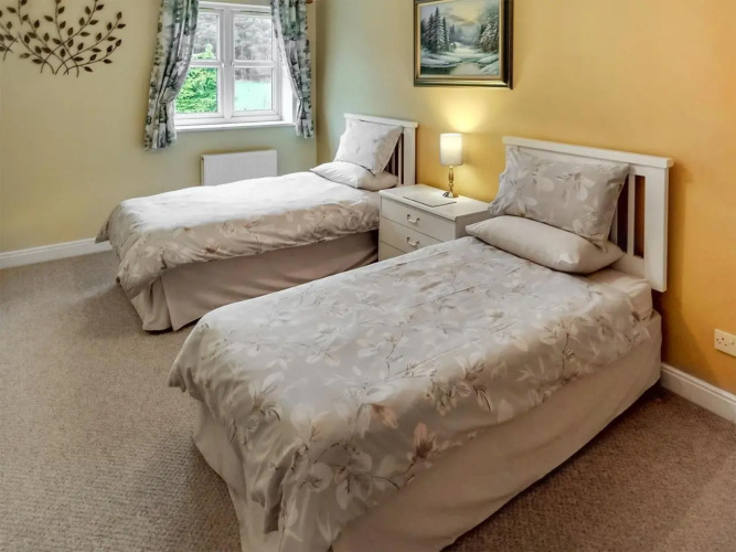 Brompton Lodge
