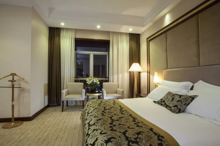 Caixin International Hotel