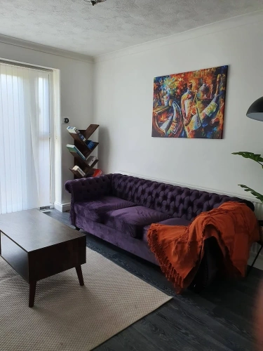 3 Bedrooms Cottage