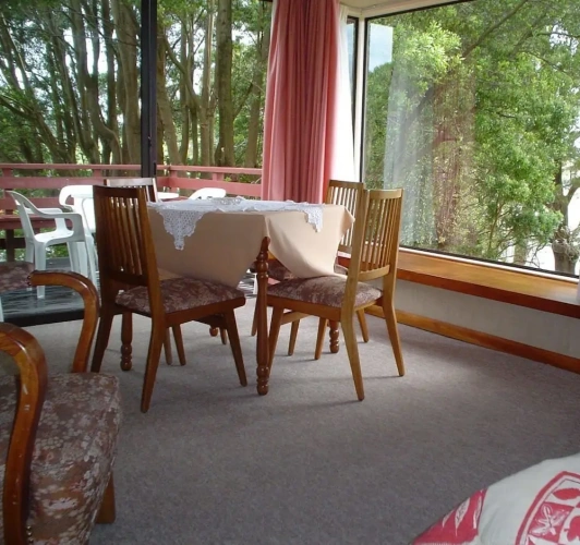 1 Bedroom Premier room with lake view