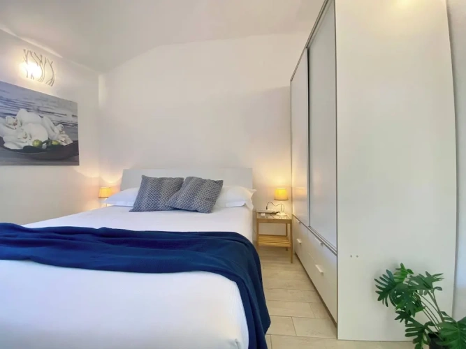 2 Bedrooms Superior Apartment with land view