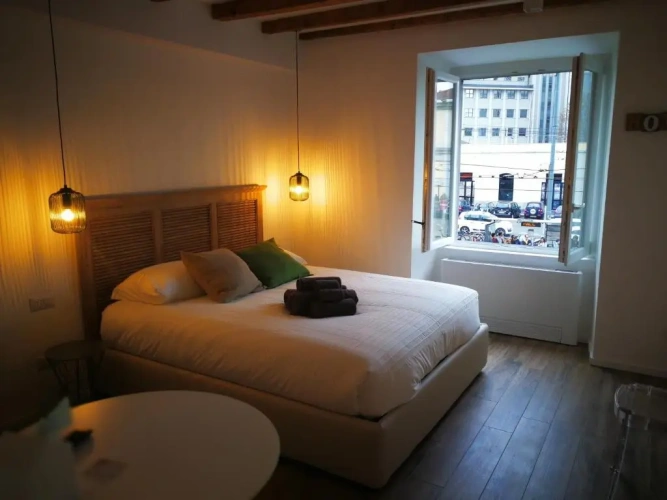 Apartment with balcony