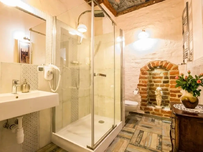 Deluxe Apartment with city view