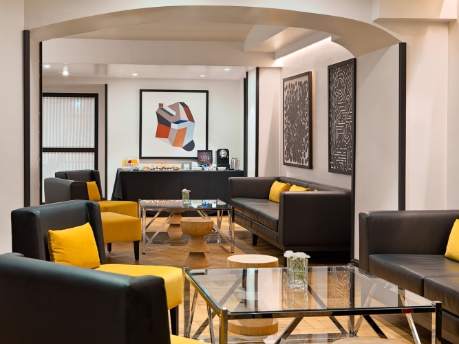 H10 Universitat Hotel - Adults Only photo 16