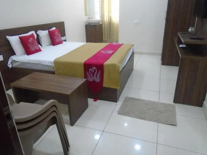 Hotel SSR Residency