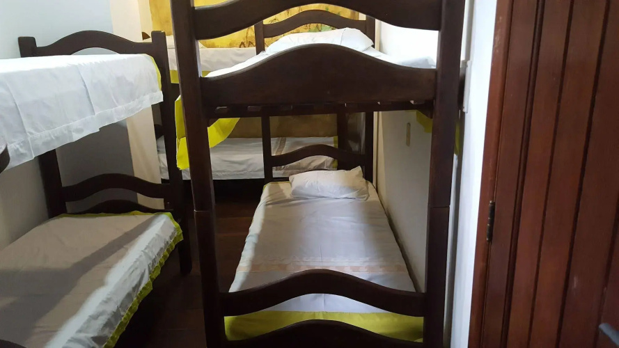 Irawo Hotel - Hostel