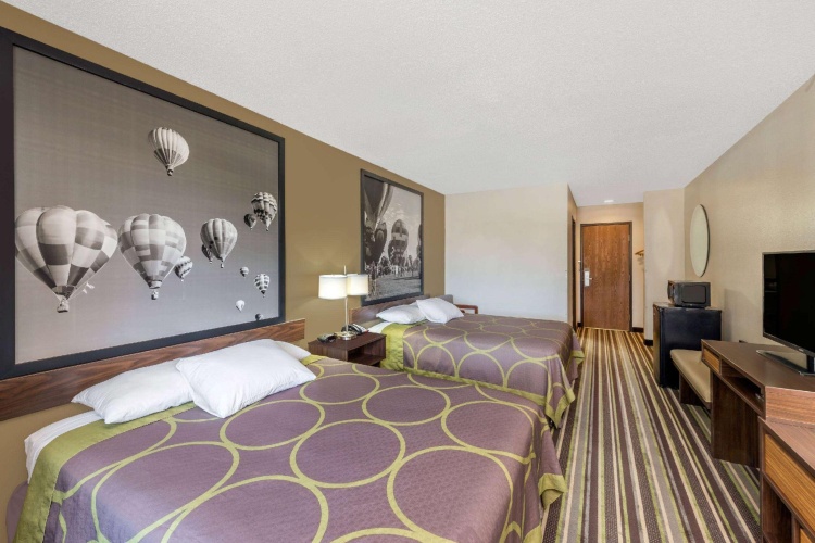 Standard Quadruple room