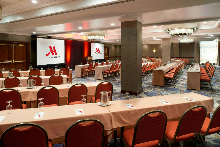 Marriott St. Louis West photo 16