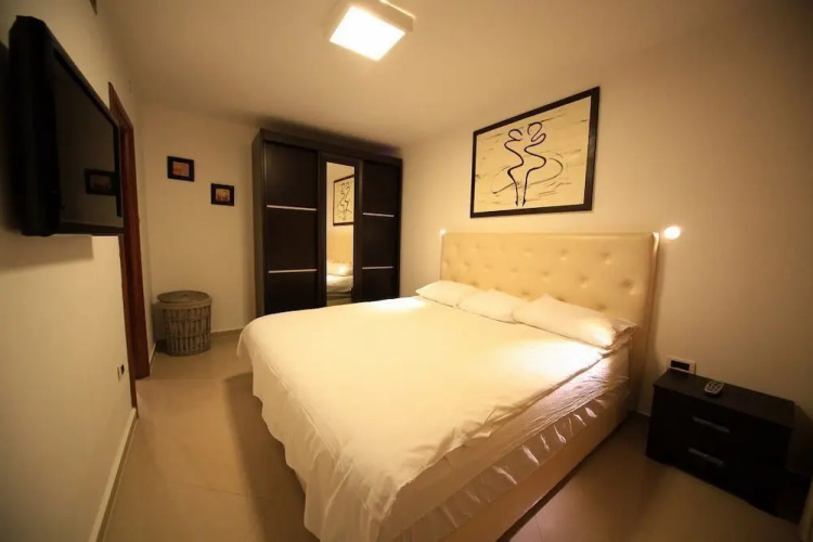 La Palmora Suites