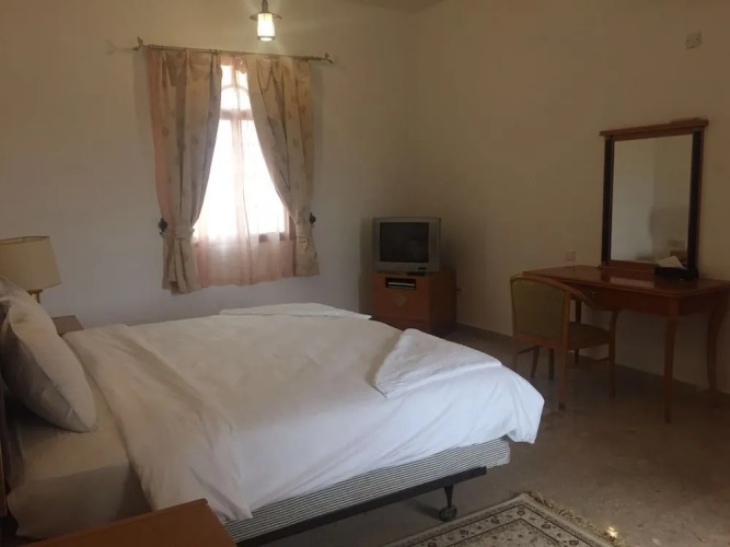 Al Hoota Rest House