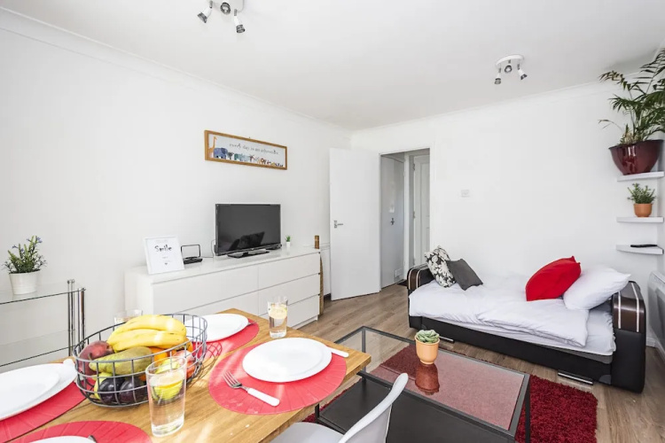 ASH Cosy Apartments 2 - Codling Close