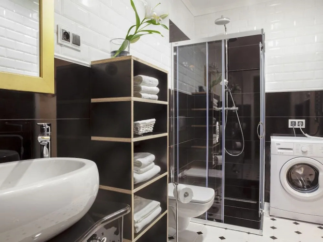 Gold Apartments