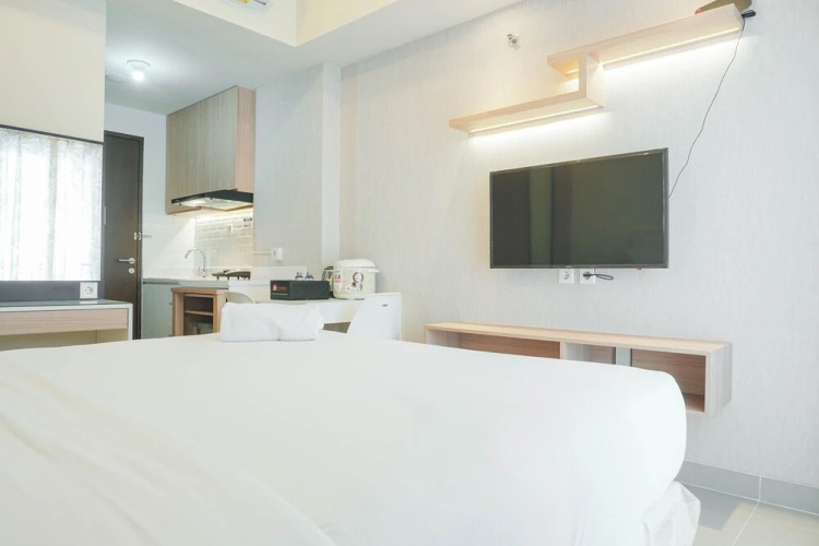 Cozy Living Studio Mustika Golf Apartment
